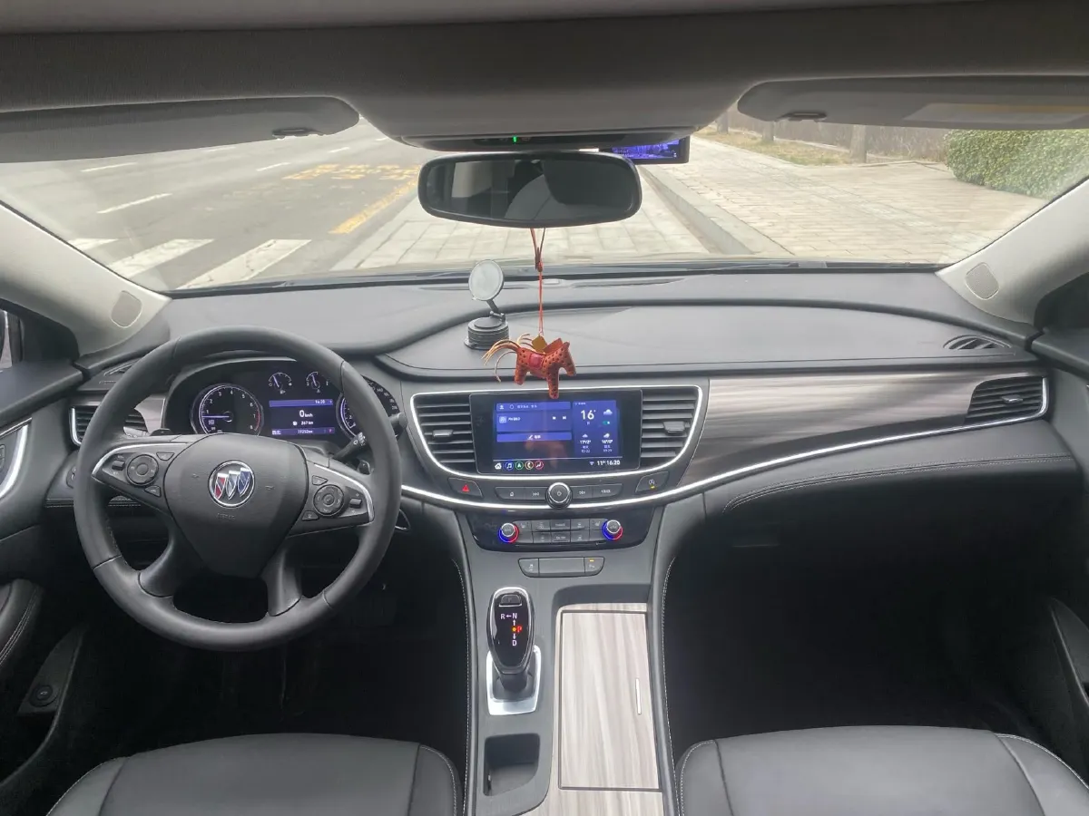 2022 Buick Larcosse 1.5T 169HP L4 9AT,autocango,china used car exporter,china ev exporter,chinese used car exporter,chinese used ev exporter