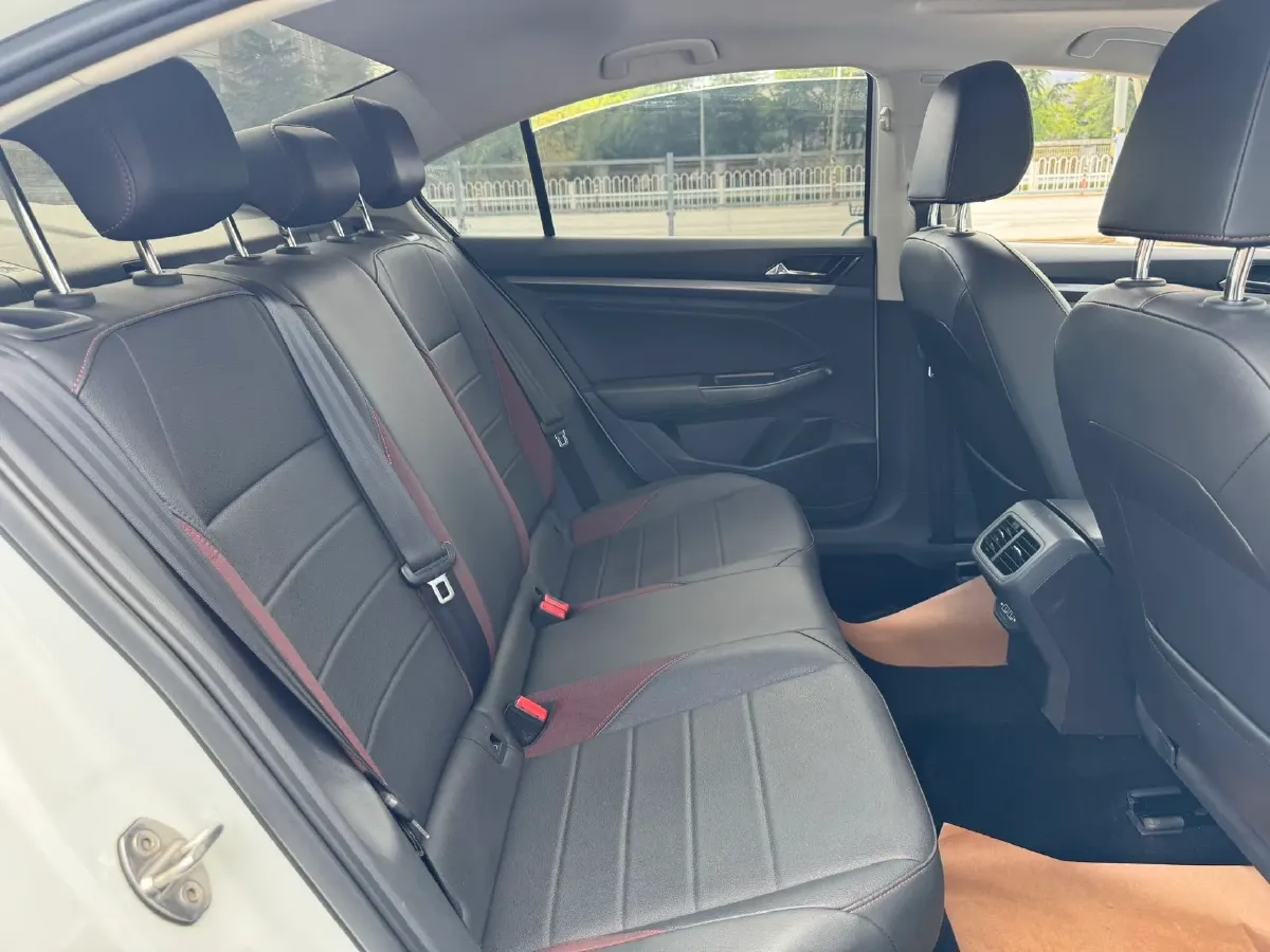 2021 Volkswagen Bora 1.2T 116HP L4 7DCT,autocango,china used car exporter,china ev exporter,chinese used car exporter,chinese used ev exporter