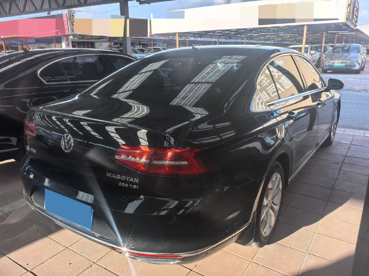 2019 Volkswagen Magotan 2.0T 186HP L4 7DCT,autocango,china used car exporter,china ev exporter,chinese used car exporter,chinese used ev exporter