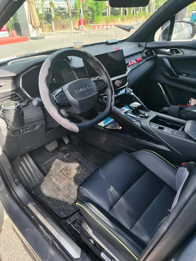 2023 LYNK&CO 06 1.5T 181HP L4 7DCT,autocango,china used car exporter,china ev exporter,chinese used car exporter,chinese used ev exporter