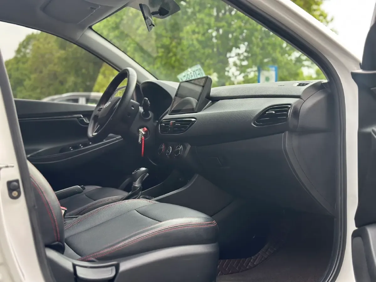 2018 Hyundai Celesta 1.6L 123HP L4 6AT,autocango,china used car exporter,china ev exporter,chinese used car exporter,chinese used ev exporter