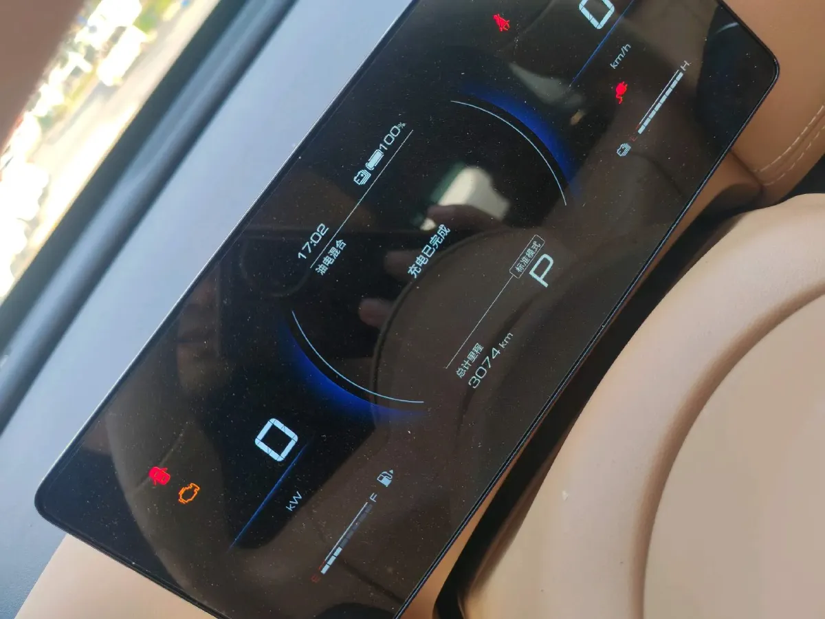 2026 WuLing XingGuang 560 EV 1.5L 106HP L4 E-CVT PHEV,autocango,china used car exporter,china ev exporter,chinese used car exporter,chinese used ev exporter