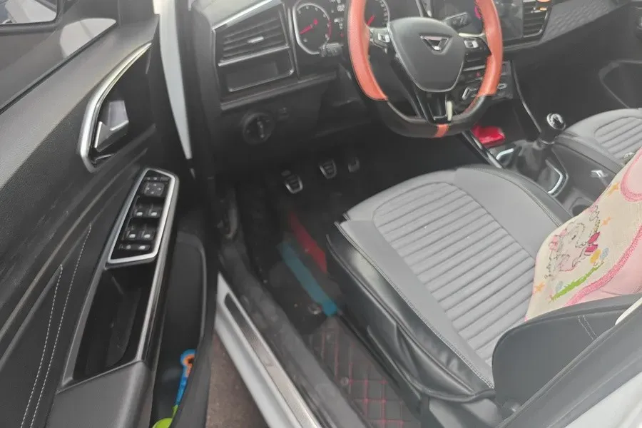 2021 Jetta VS5 1.4T 150HP L4 5MT,autocango,china used car exporter,china ev exporter,chinese used car exporter,chinese used ev exporter