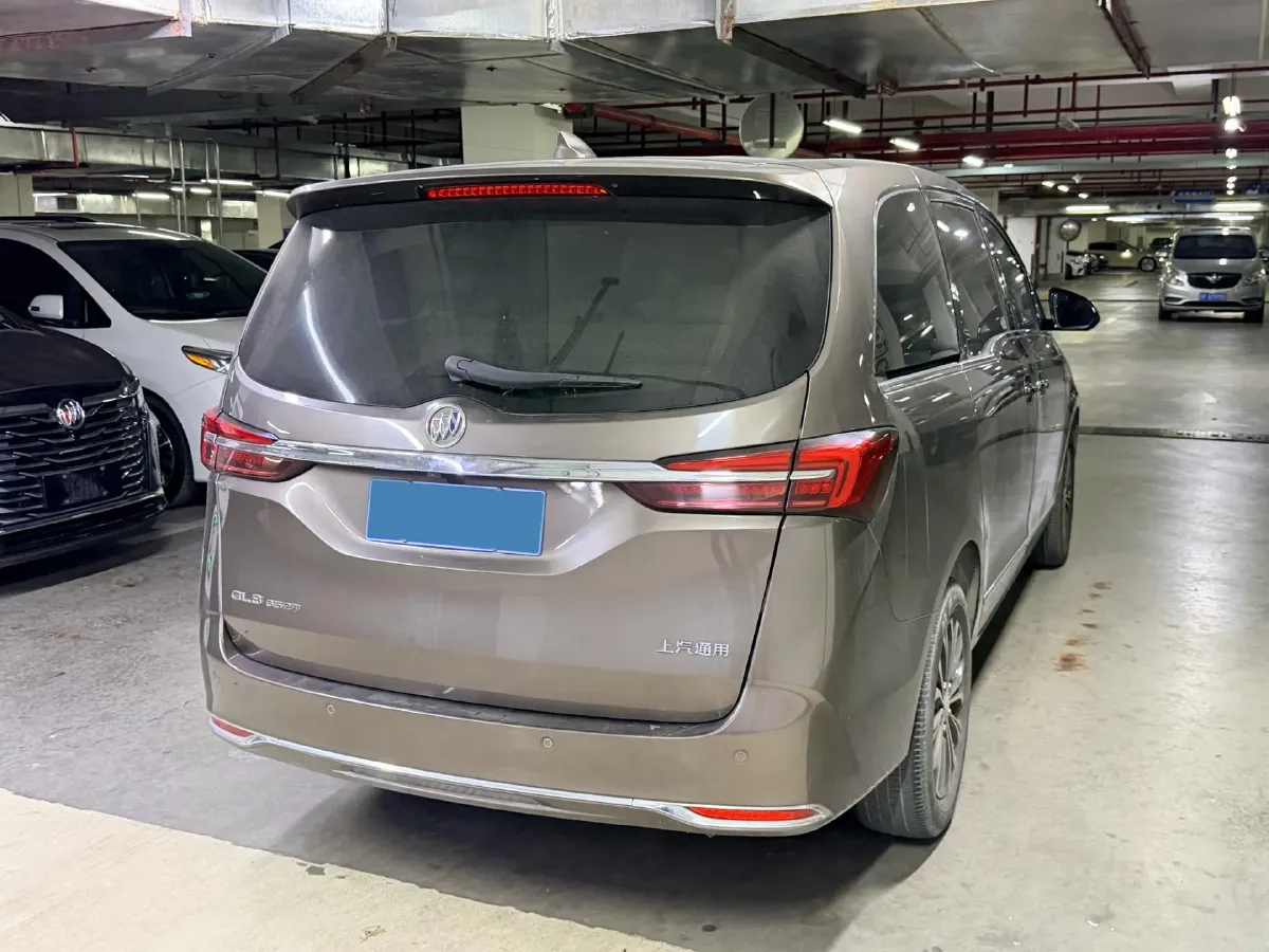 2021 Buick GL8 2.0T 237HP L4 9AT,autocango,china used car exporter,china ev exporter,chinese used car exporter,chinese used ev exporter