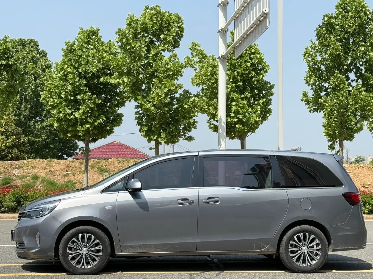 2021 Buick GL8 2.0T 237HP L4 9AT,autocango,china used car exporter,china ev exporter,chinese used car exporter,chinese used ev exporter