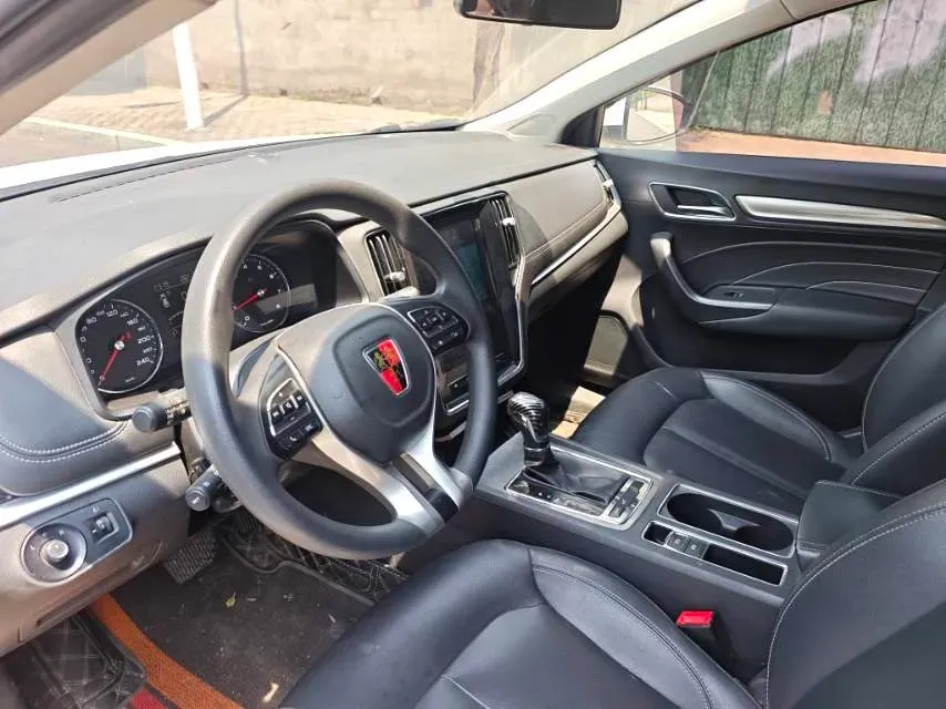 2019 Roewe i6 1.5T 169HP L4 7DCT,autocango,china used car exporter,china ev exporter,chinese used car exporter,chinese used ev exporter