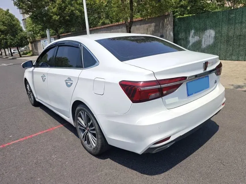2019 Roewe i6 1.5T 169HP L4 7DCT,autocango,china used car exporter,china ev exporter,chinese used car exporter,chinese used ev exporter