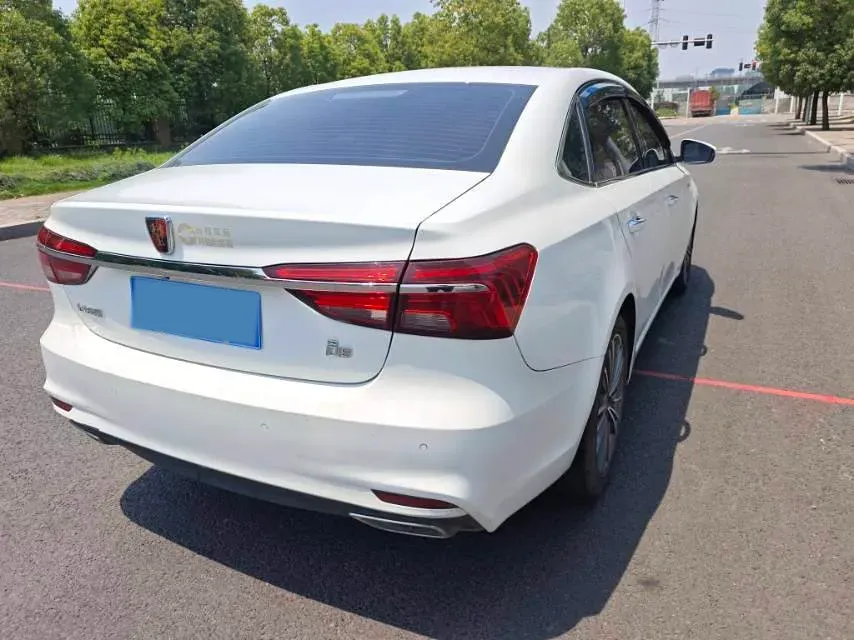 2019 Roewe i6 1.5T 169HP L4 7DCT,autocango,china used car exporter,china ev exporter,chinese used car exporter,chinese used ev exporter