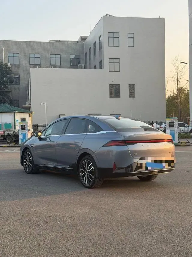 2024 Xpeng P5 BEV 55.4KWH,autocango,china used car exporter,china ev exporter,chinese used car exporter,chinese used ev exporter