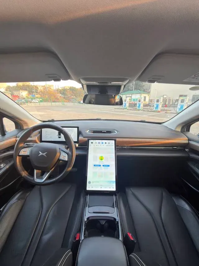 2024 Xpeng P5 BEV 55.4KWH,autocango,china used car exporter,china ev exporter,chinese used car exporter,chinese used ev exporter