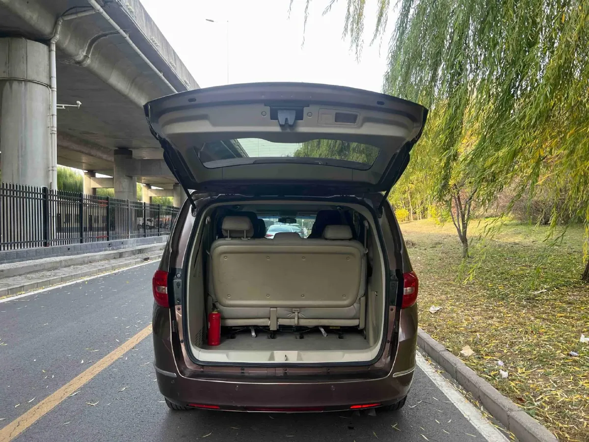 2018 Buick GL8 2.0T 260HP L4 6AT,autocango,china used car exporter,china ev exporter,chinese used car exporter,chinese used ev exporter