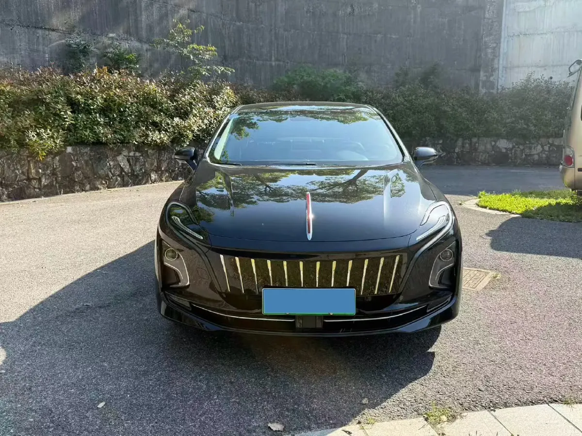 2022 HongQi E-QM5 BEV 54KWH,autocango,china used car exporter,china ev exporter,chinese used car exporter,chinese used ev exporter