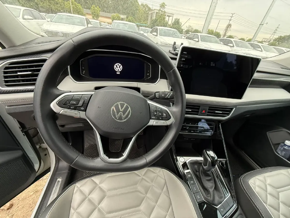 2023 Volkswagen Tayron 2.0T 186HP L4 7DCT,autocango,china used car exporter,china ev exporter,chinese used car exporter,chinese used ev exporter