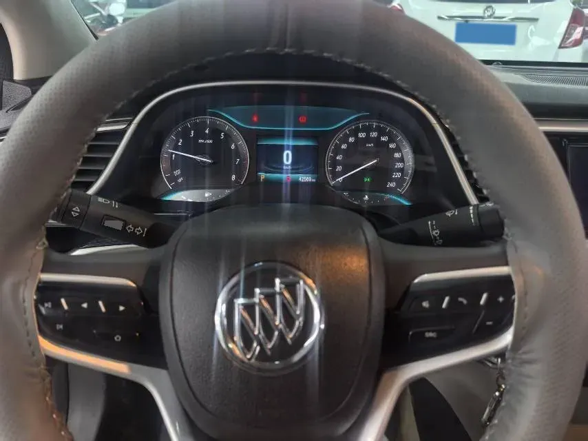 2020 Buick Encore 1.0T 125HP L3 6AT,autocango,china used car exporter,china ev exporter,chinese used car exporter,chinese used ev exporter