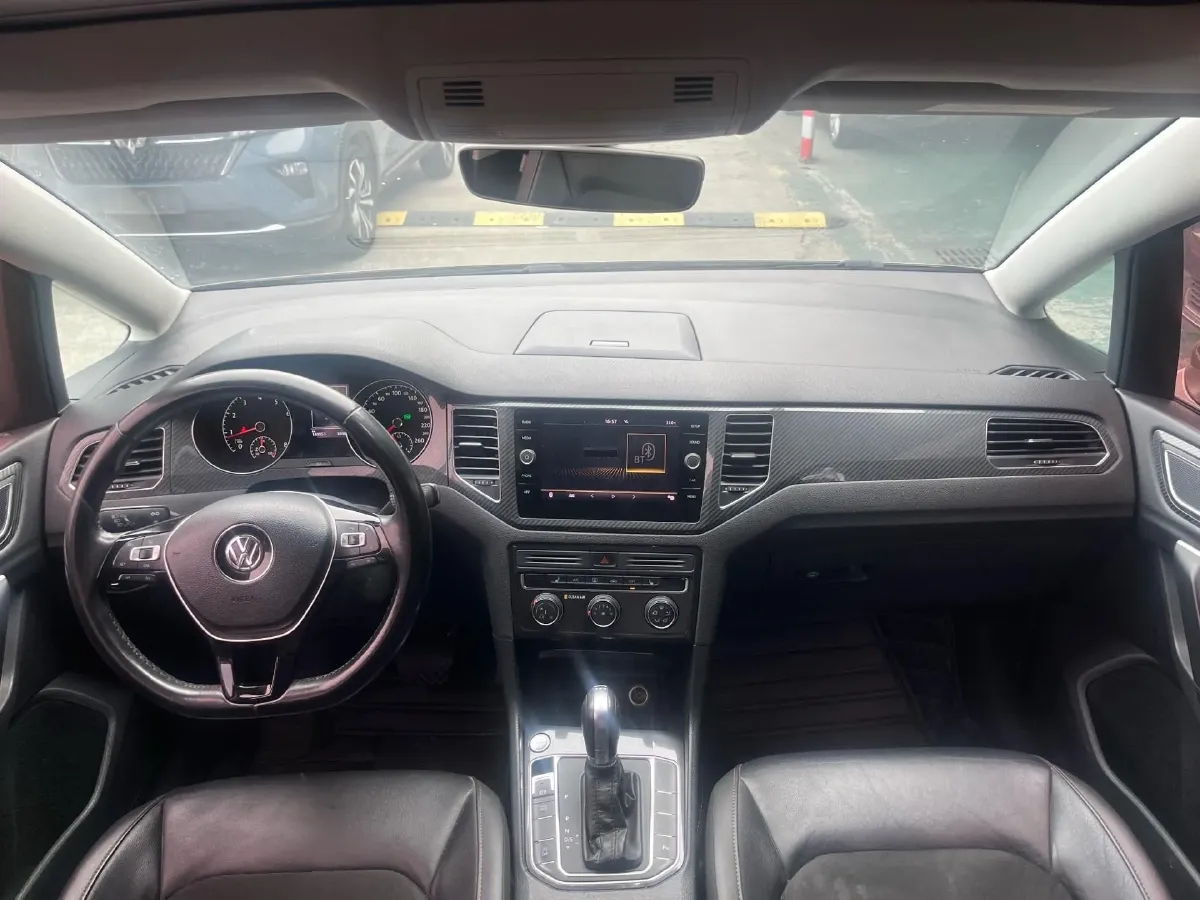 2018 Volkswagen Golf Sportsvan 1.4T 131HP L4 7DCT,autocango,china used car exporter,china ev exporter,chinese used car exporter,chinese used ev exporter