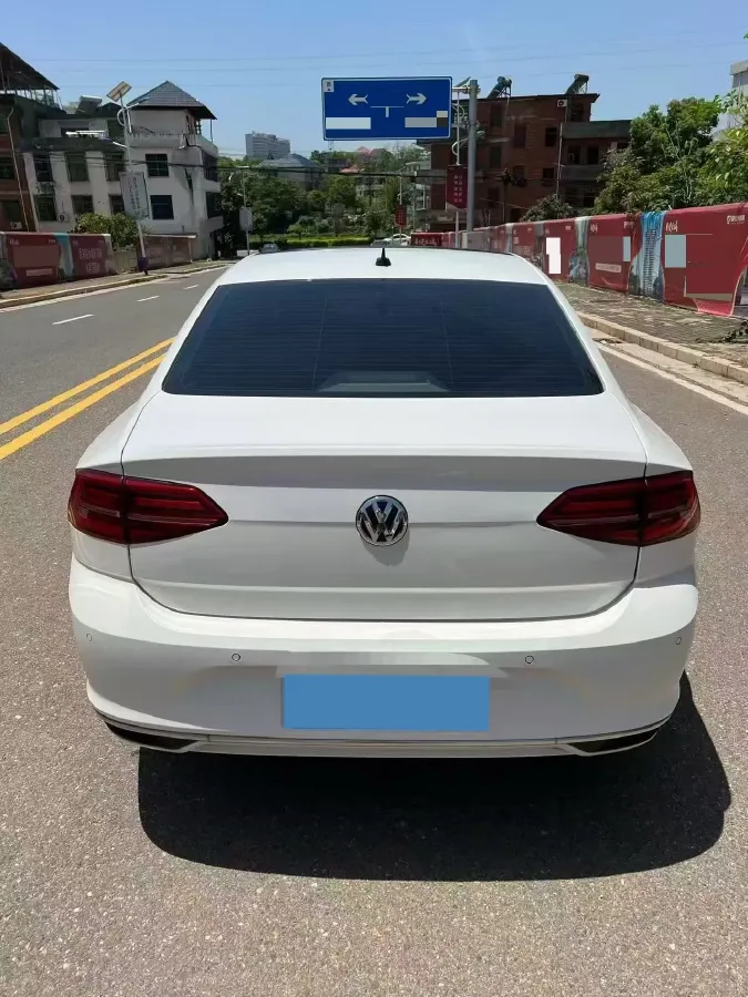2019 Volkswagen Lamando 1.4T 131HP L4 7DCT,autocango,china used car exporter,china ev exporter,chinese used car exporter,chinese used ev exporter
