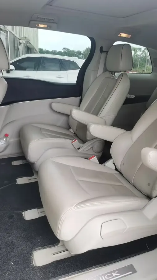 2020 Buick GL8 2.0T 237HP L4 9AT,autocango,china used car exporter,china ev exporter,chinese used car exporter,chinese used ev exporter