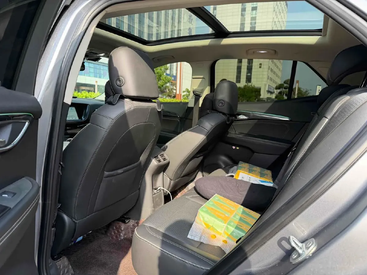 2022 Buick EnvisionS 1.5T 211HP L4 9AT,autocango,china used car exporter,china ev exporter,chinese used car exporter,chinese used ev exporter