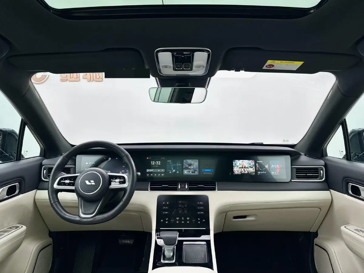 2021 Li ONE Range Extended 131HP REEV 40.5KWH,autocango,china used car exporter,china ev exporter,chinese used car exporter,chinese used ev exporter