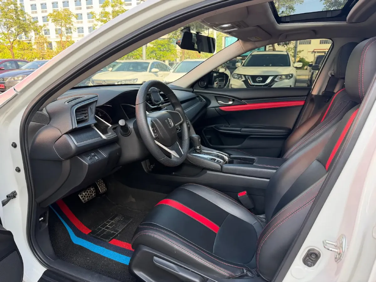 2019 Honda Civic 1.5T 177HP L4 CVT,autocango,china used car exporter,china ev exporter,chinese used car exporter,chinese used ev exporter