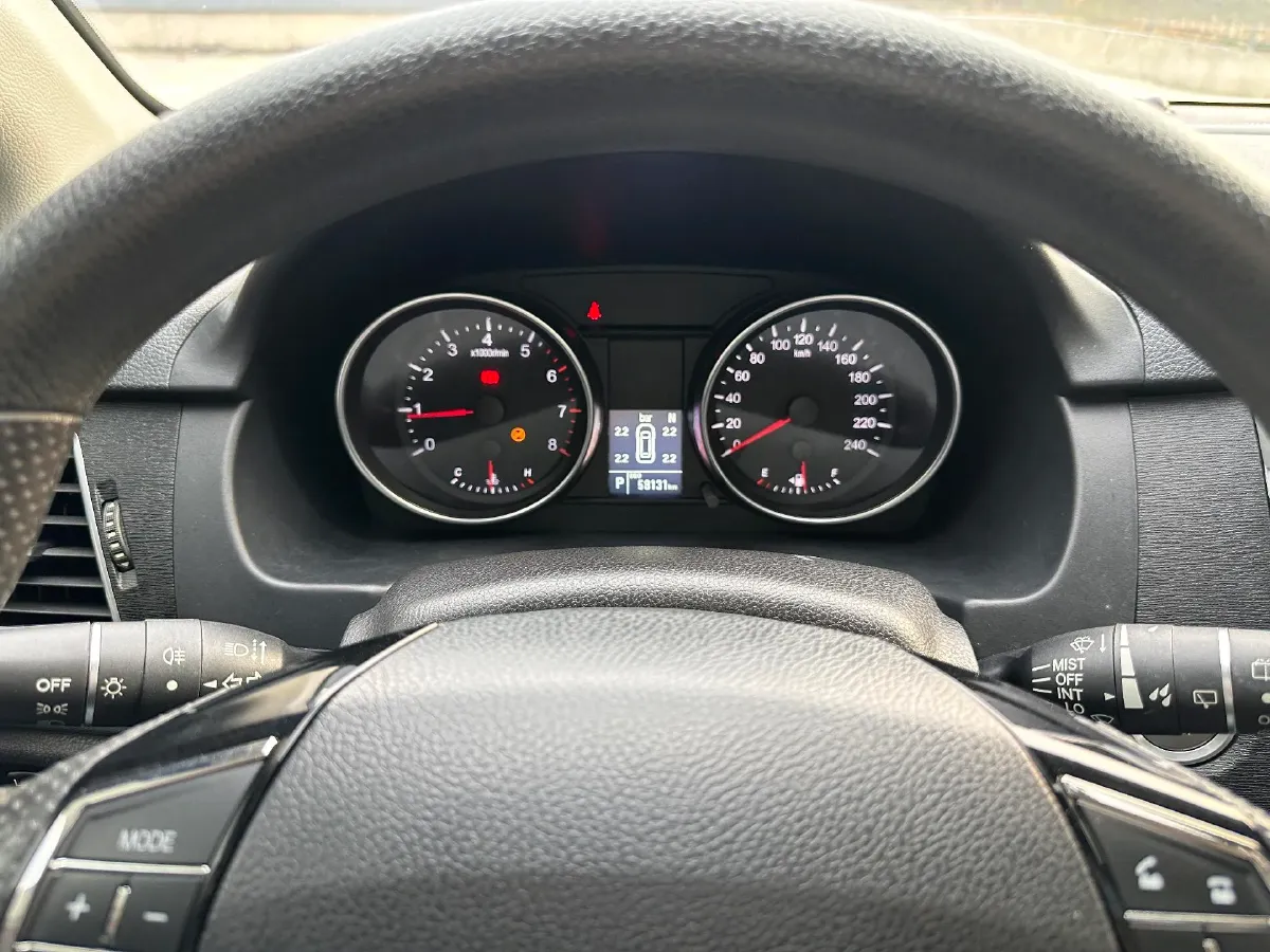 2019 Haval M6 1.5T 150HP L4 7DCT,autocango,china used car exporter,china ev exporter,chinese used car exporter,chinese used ev exporter