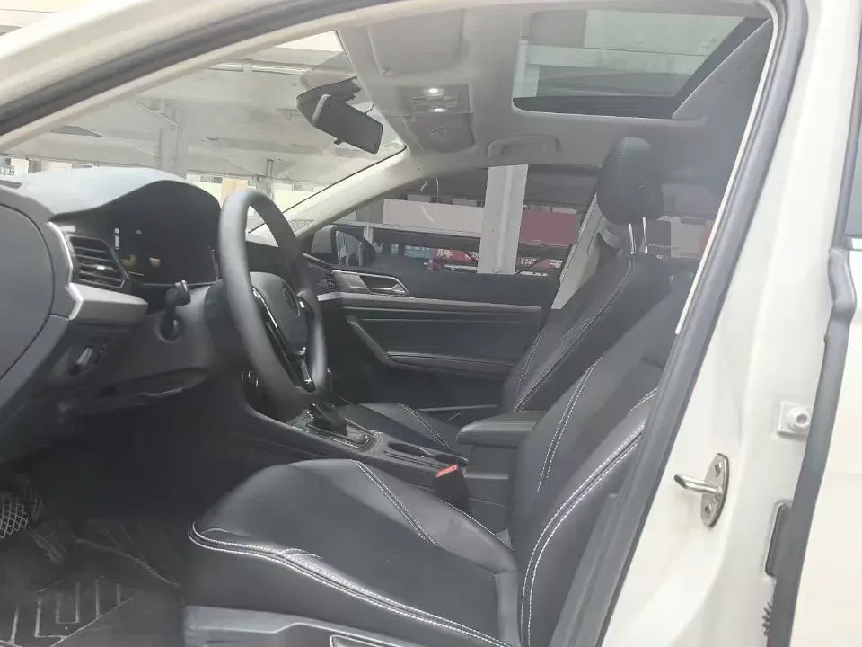 2022 Volkswagen Sagitar 1.2T 116HP L4 7DCT,autocango,china used car exporter,china ev exporter,chinese used car exporter,chinese used ev exporter