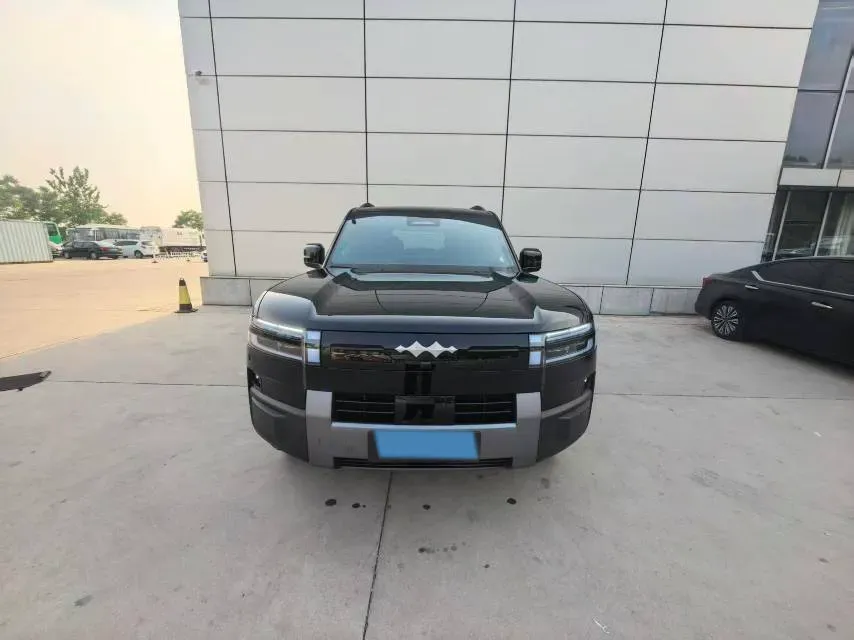 2025 FangChengBao Tai 7 1.5T 156HP L4 E-CVT PHEV,autocango,china used car exporter,china ev exporter,chinese used car exporter,chinese used ev exporter