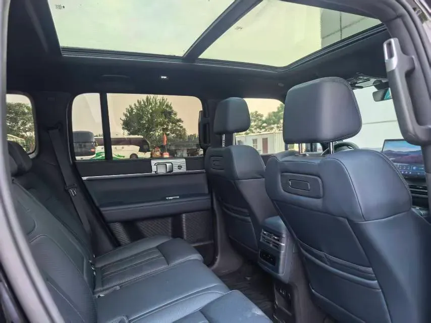 2025 FangChengBao Tai 7 1.5T 156HP L4 E-CVT PHEV,autocango,china used car exporter,china ev exporter,chinese used car exporter,chinese used ev exporter