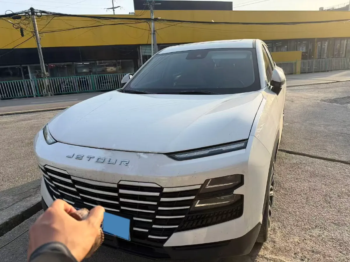 2022 Jetour DASHING 1.6T 197HP L4 7DCT,autocango,china used car exporter,china ev exporter,chinese used car exporter,chinese used ev exporter