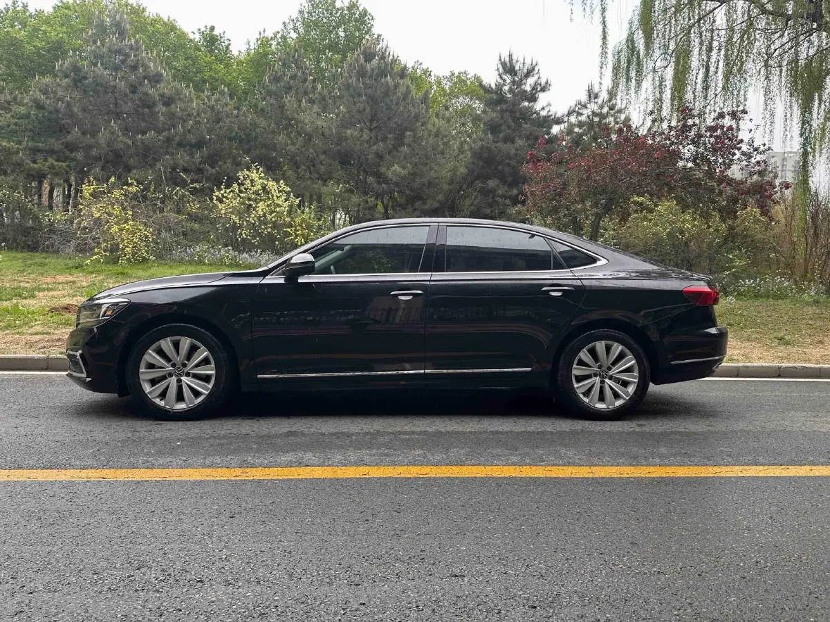 2020 Volkswagen Passat 2.0T 186HP L4 7DCT,autocango,china used car exporter,china ev exporter,chinese used car exporter,chinese used ev exporter