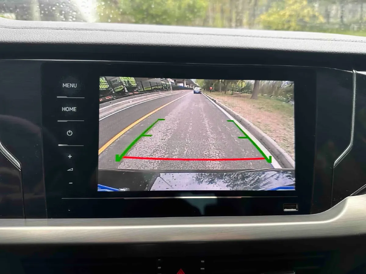 2020 Volkswagen Passat 2.0T 186HP L4 7DCT,autocango,china used car exporter,china ev exporter,chinese used car exporter,chinese used ev exporter