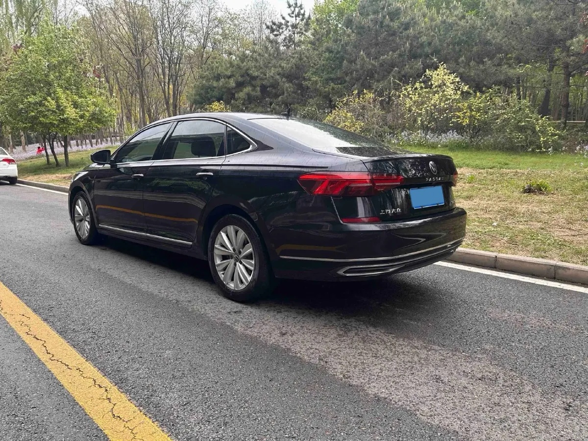 2020 Volkswagen Passat 2.0T 186HP L4 7DCT,autocango,china used car exporter,china ev exporter,chinese used car exporter,chinese used ev exporter