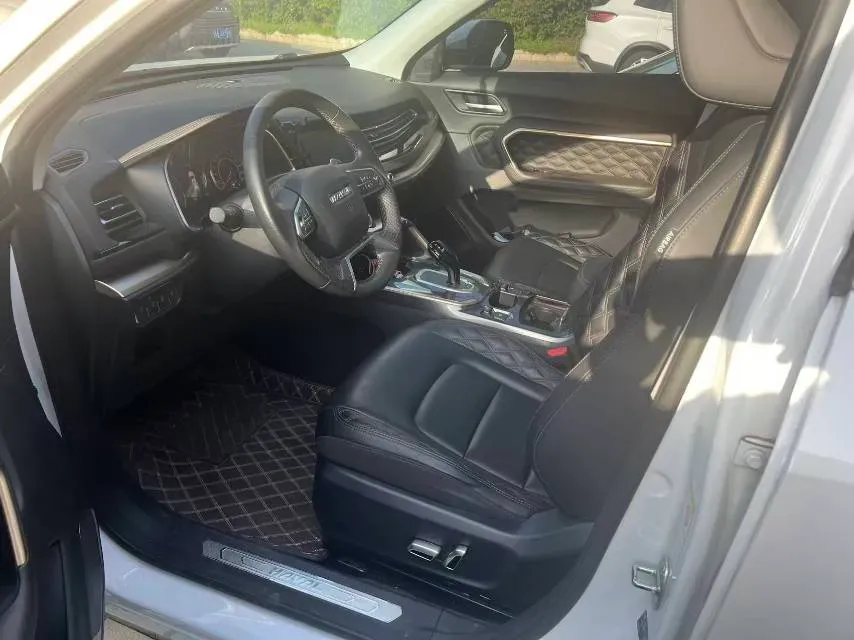 2020 Haval H6 1.5T 169HP L4 7DCT,autocango,china used car exporter,china ev exporter,chinese used car exporter,chinese used ev exporter