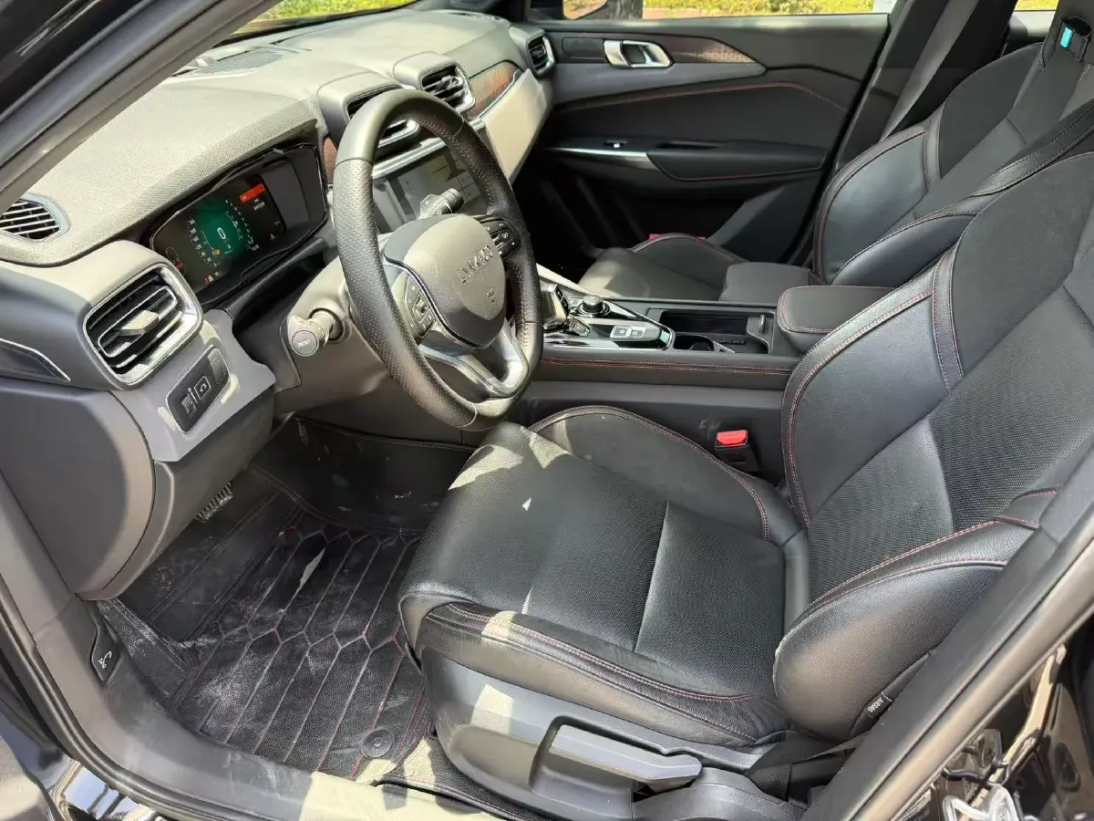 2019 Qoros 5 1.6T 197HP L4 7DCT,autocango,china used car exporter,china ev exporter,chinese used car exporter,chinese used ev exporter