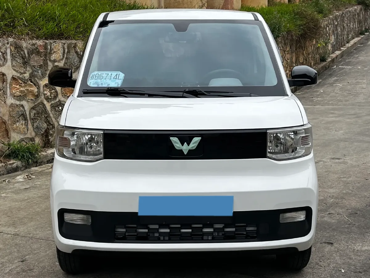 2022 WuLing HongGuang MINI EV BEV 9.3KWH,autocango,china used car exporter,china ev exporter,chinese used car exporter,chinese used ev exporter