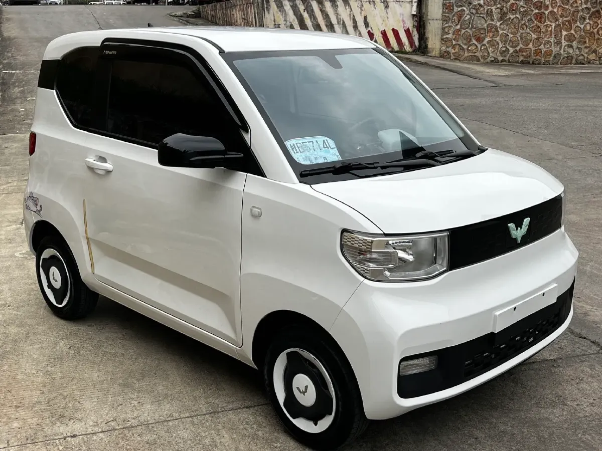 2022 WuLing HongGuang MINI EV BEV 9.3KWH,autocango,china used car exporter,china ev exporter,chinese used car exporter,chinese used ev exporter