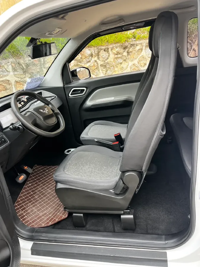 2022 WuLing HongGuang MINI EV BEV 9.3KWH,autocango,china used car exporter,china ev exporter,chinese used car exporter,chinese used ev exporter