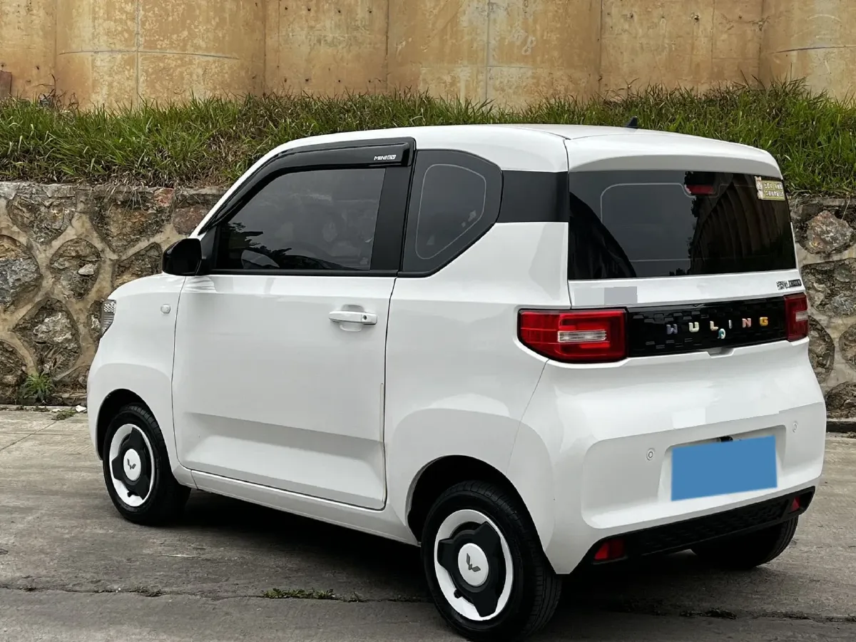 2022 WuLing HongGuang MINI EV BEV 9.3KWH,autocango,china used car exporter,china ev exporter,chinese used car exporter,chinese used ev exporter