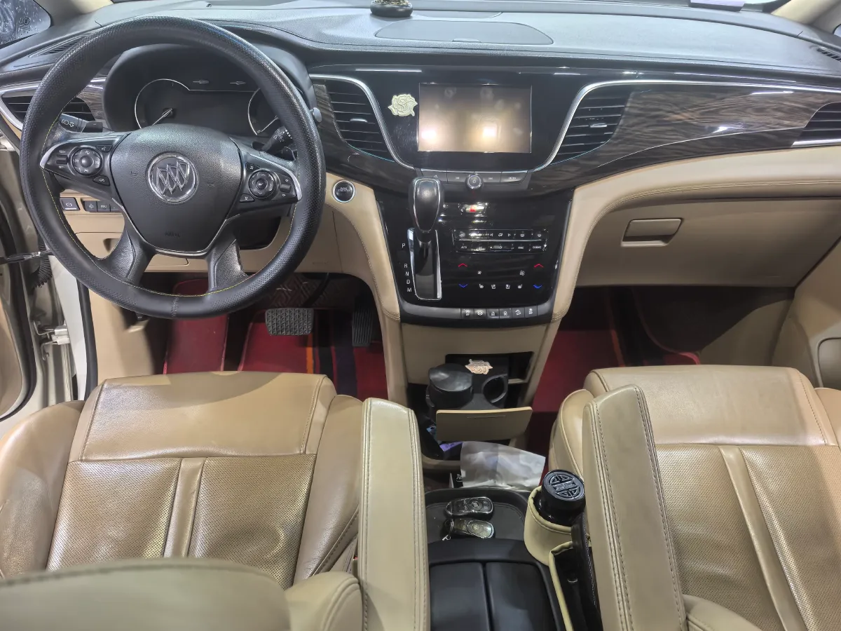 2018 Buick GL8 2.0T 260HP L4 6AT,autocango,china used car exporter,china ev exporter,chinese used car exporter,chinese used ev exporter
