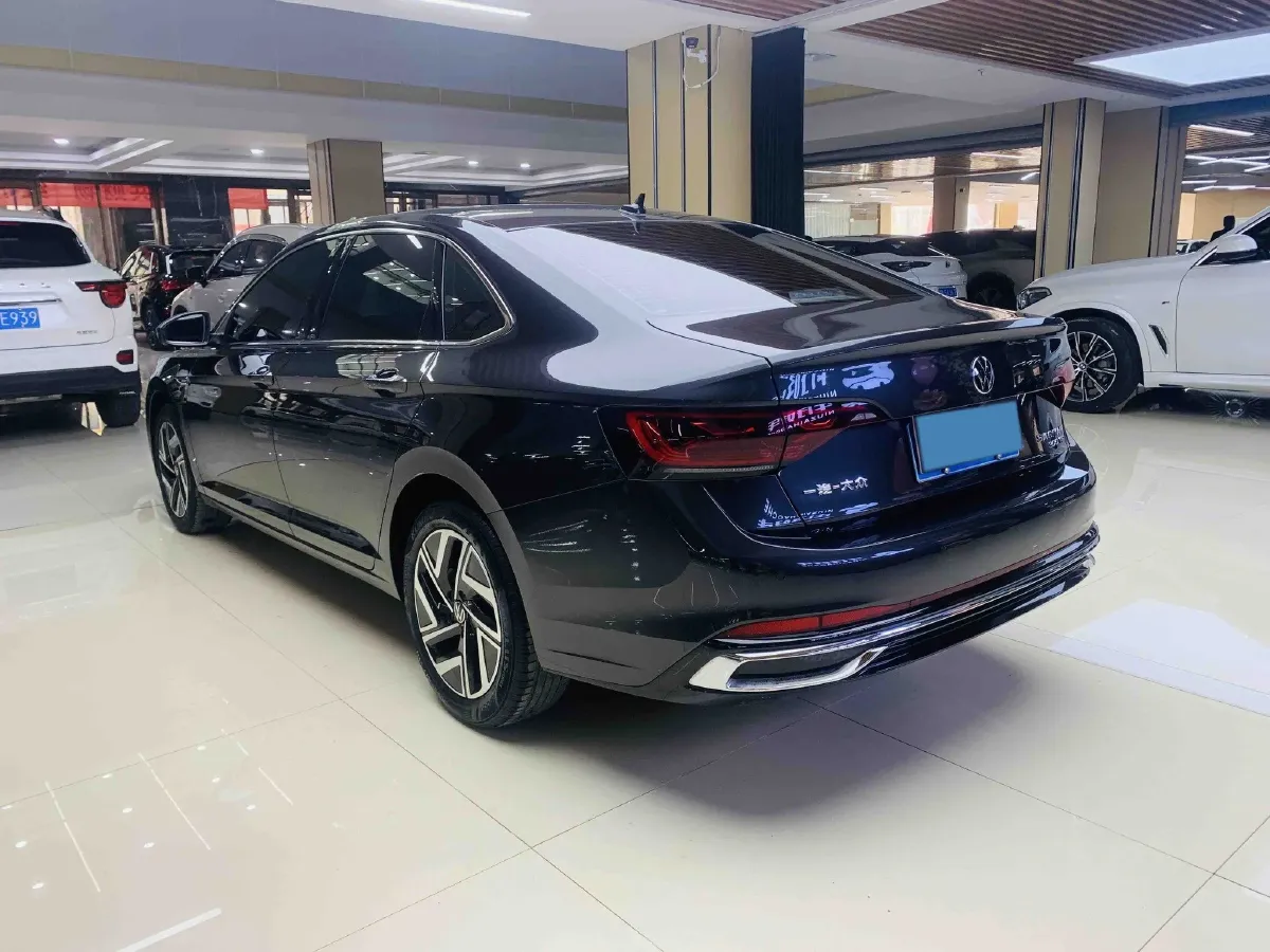 2024 Volkswagen Sagitar 1.5T 160HP L4 7DCT,autocango,china used car exporter,china ev exporter,chinese used car exporter,chinese used ev exporter