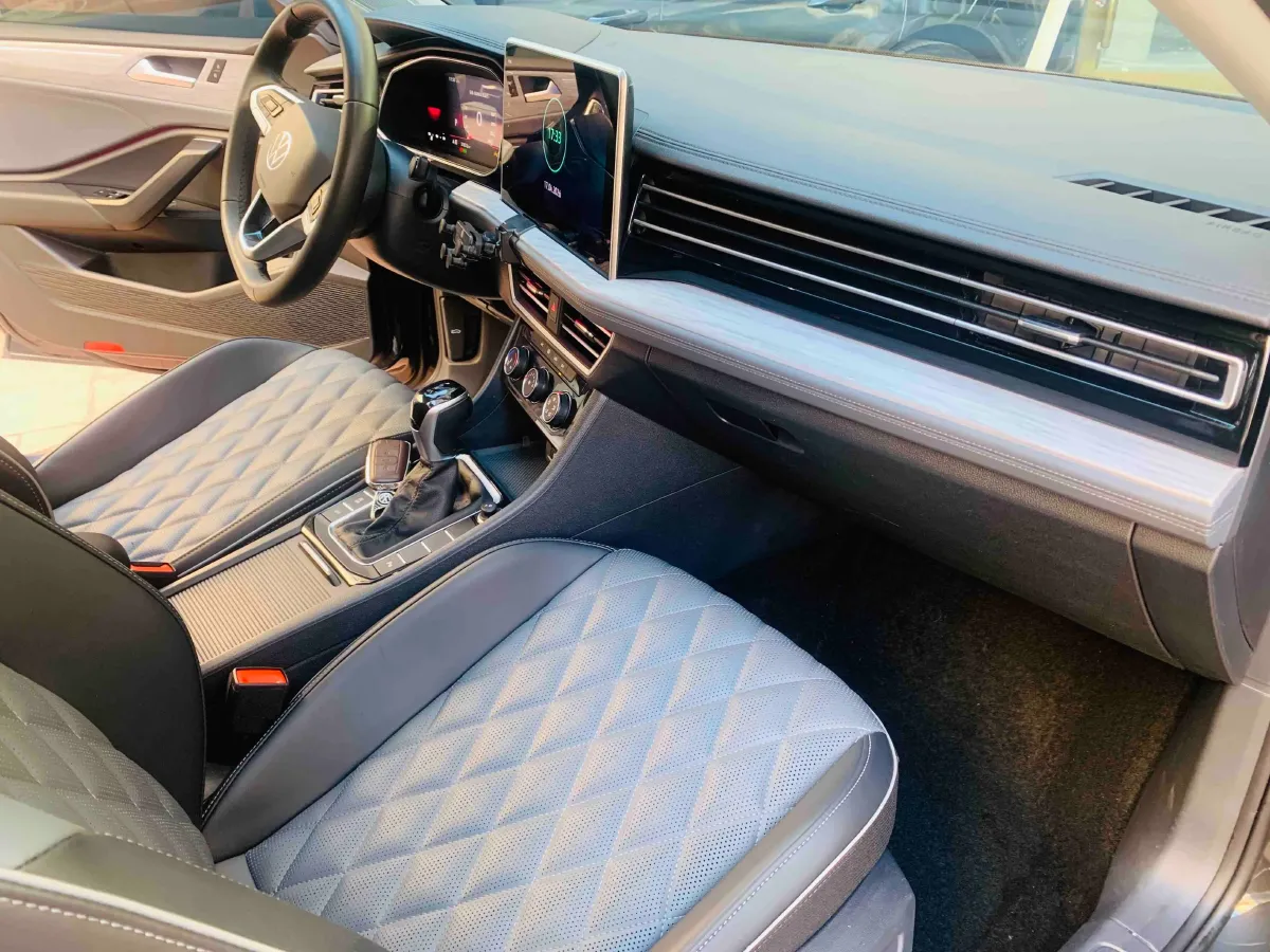 2024 Volkswagen Sagitar 1.5T 160HP L4 7DCT,autocango,china used car exporter,china ev exporter,chinese used car exporter,chinese used ev exporter