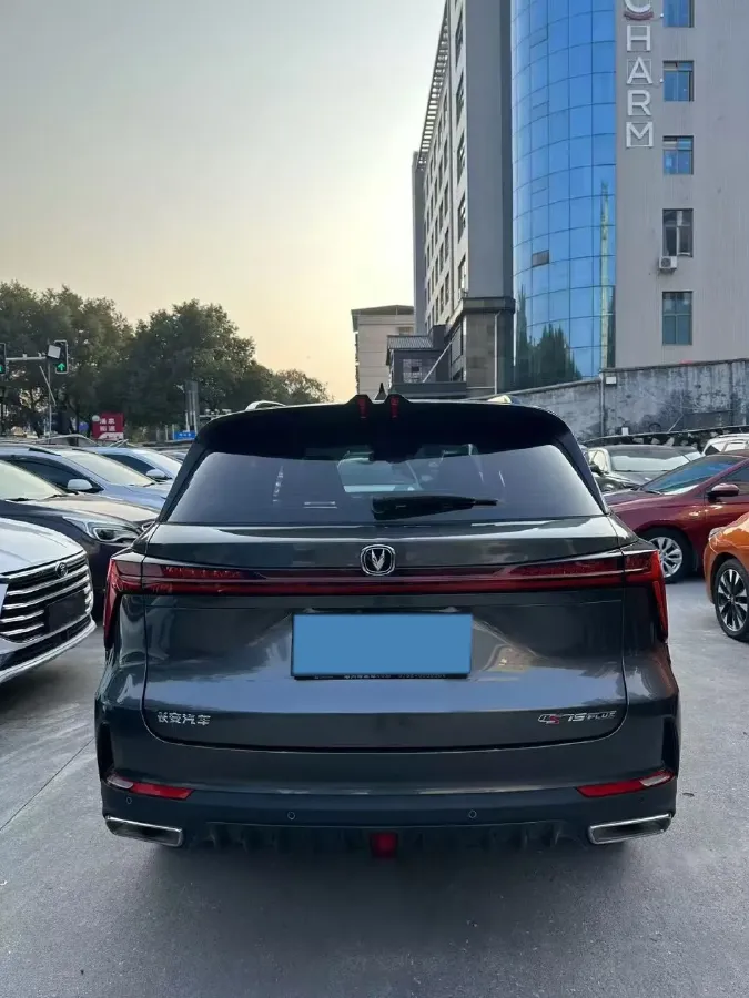 2020 ChangAn CS75 Plus 2.0T 233HP L4 8AT,autocango,china used car exporter,china ev exporter,chinese used car exporter,chinese used ev exporter