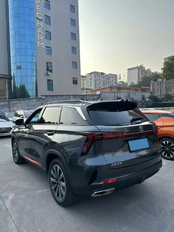 2020 ChangAn CS75 Plus 2.0T 233HP L4 8AT,autocango,china used car exporter,china ev exporter,chinese used car exporter,chinese used ev exporter