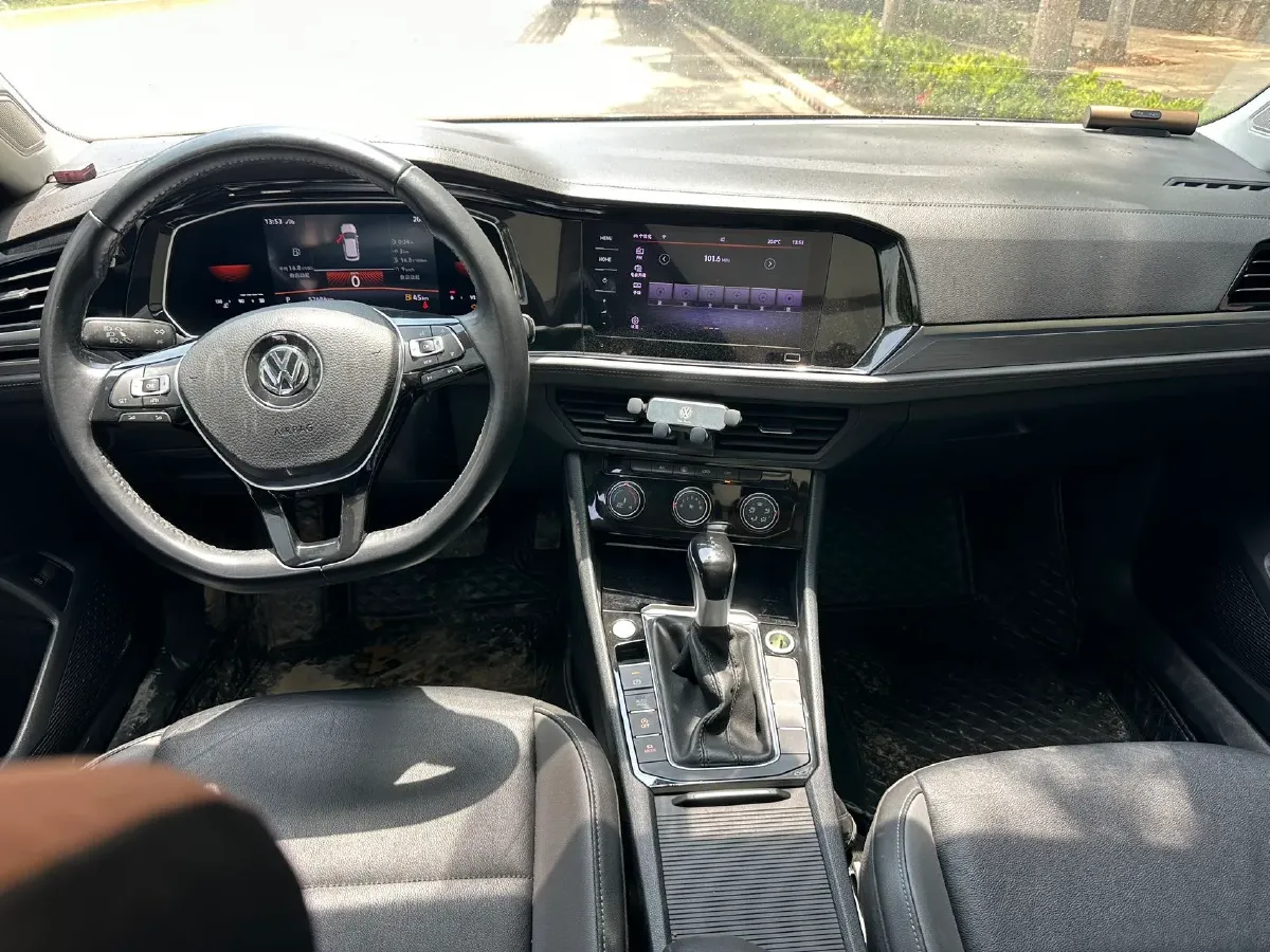 2022 Volkswagen Sagitar 1.4T 150HP L4 7DCT,autocango,china used car exporter,china ev exporter,chinese used car exporter,chinese used ev exporter