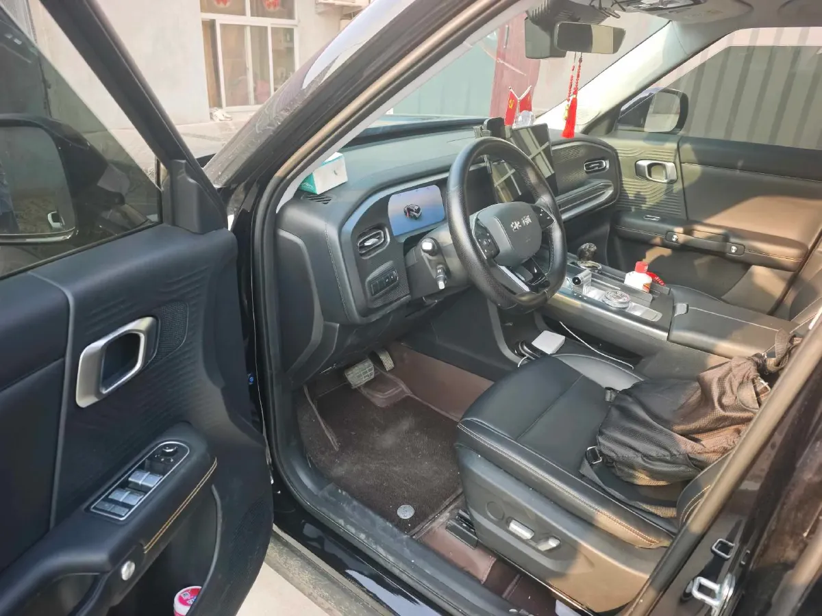 2024 Beijing BJ30 1.5T 188HP L4 7DCT,autocango,china used car exporter,china ev exporter,chinese used car exporter,chinese used ev exporter