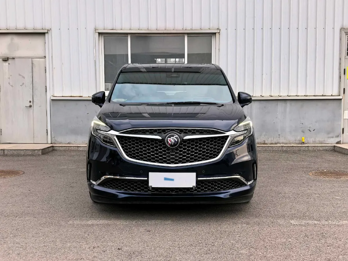 2022 Buick GL8 2.0T 237HP L4 9AT,autocango,china used car exporter,china ev exporter,chinese used car exporter,chinese used ev exporter