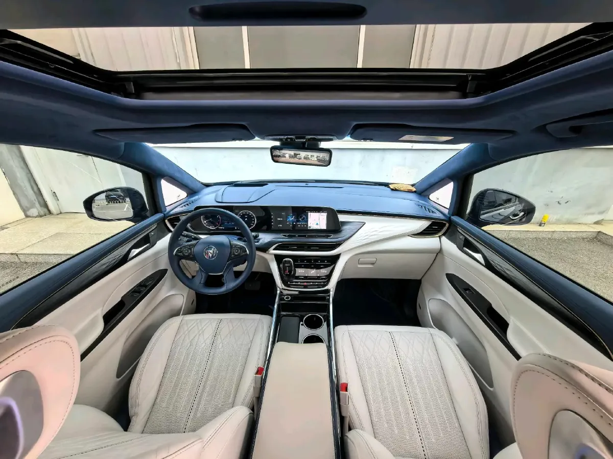 2022 Buick GL8 2.0T 237HP L4 9AT,autocango,china used car exporter,china ev exporter,chinese used car exporter,chinese used ev exporter