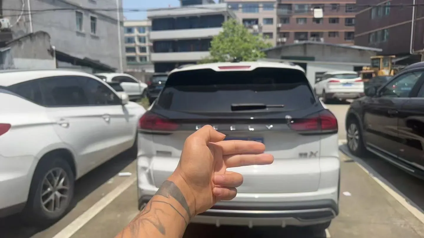 2022 Geely Azkarra 1.8T 184HP L4 7DCT,autocango,china used car exporter,china ev exporter,chinese used car exporter,chinese used ev exporter