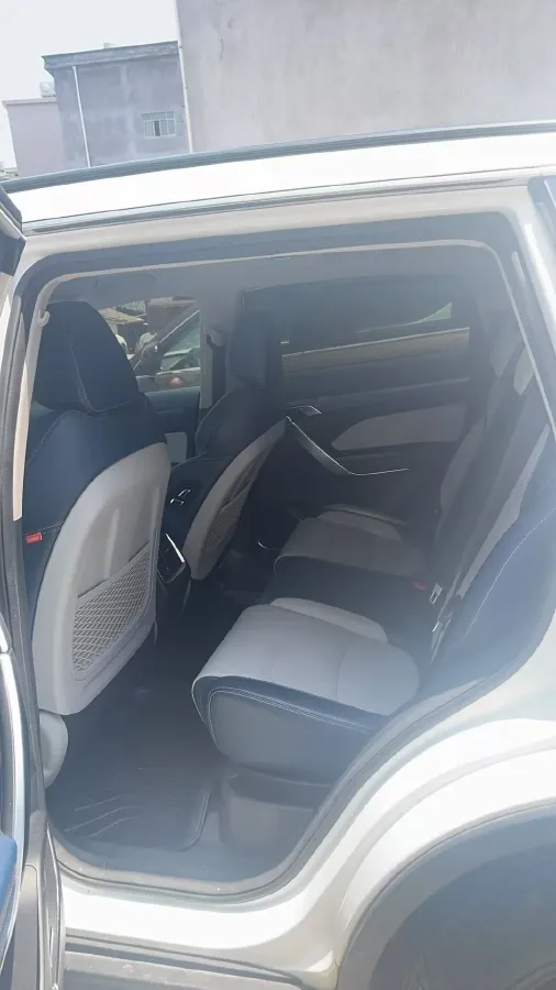 2022 Geely Azkarra 1.8T 184HP L4 7DCT,autocango,china used car exporter,china ev exporter,chinese used car exporter,chinese used ev exporter