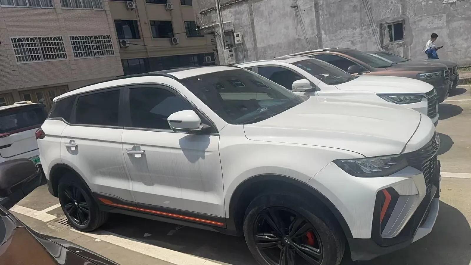 2022 Geely Azkarra 1.8T 184HP L4 7DCT,autocango,china used car exporter,china ev exporter,chinese used car exporter,chinese used ev exporter